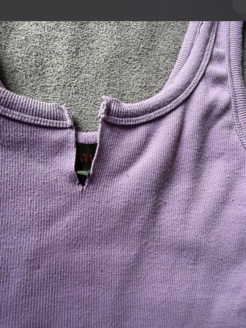 Signature Lilac Ribbed Notch Crop Tank - Picture 2 of 4